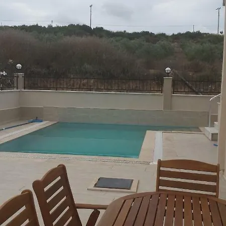 Villa Happy