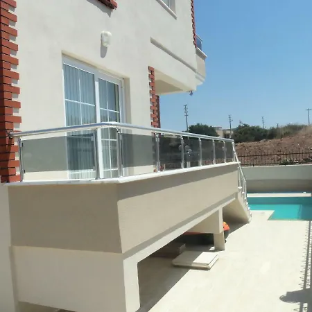 Villa Happy *